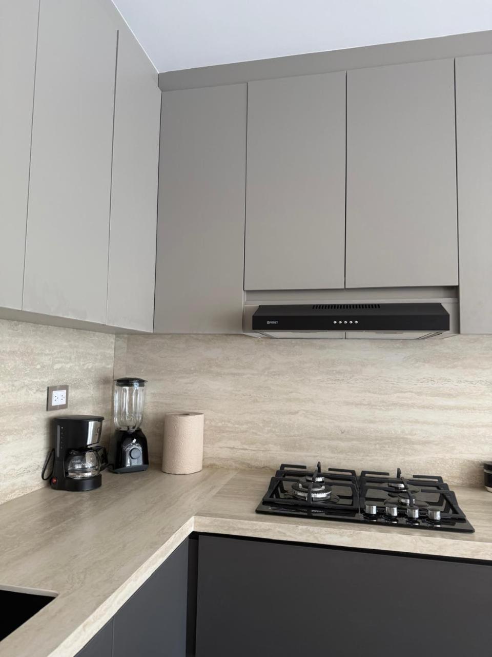 Suite Moderna A Estrenar En El Corazon De Куенка Екстериор снимка